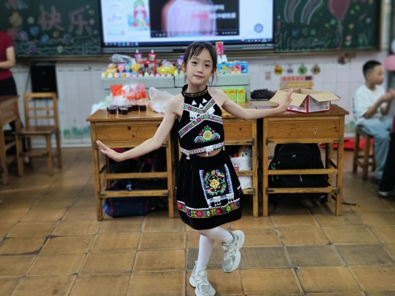 微信图片_20250605161107.jpg
